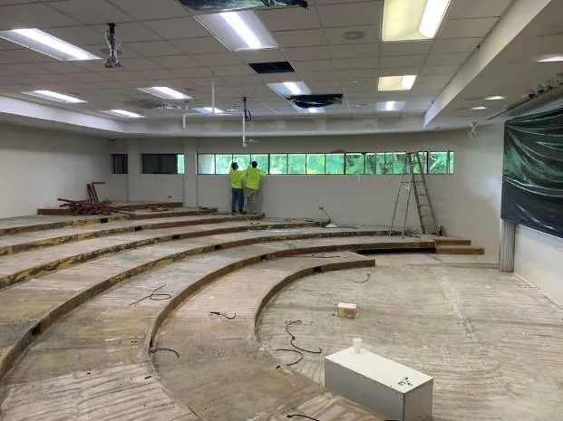 Aulas Manuel Jiménez Juan Maegli INCAE Costa Rica remodelación modernización